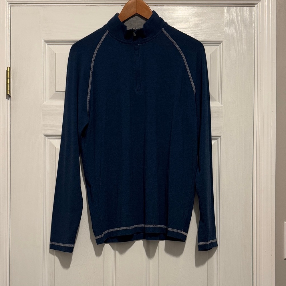 johnnie-O Blue Performance Pullover - Size Medium
